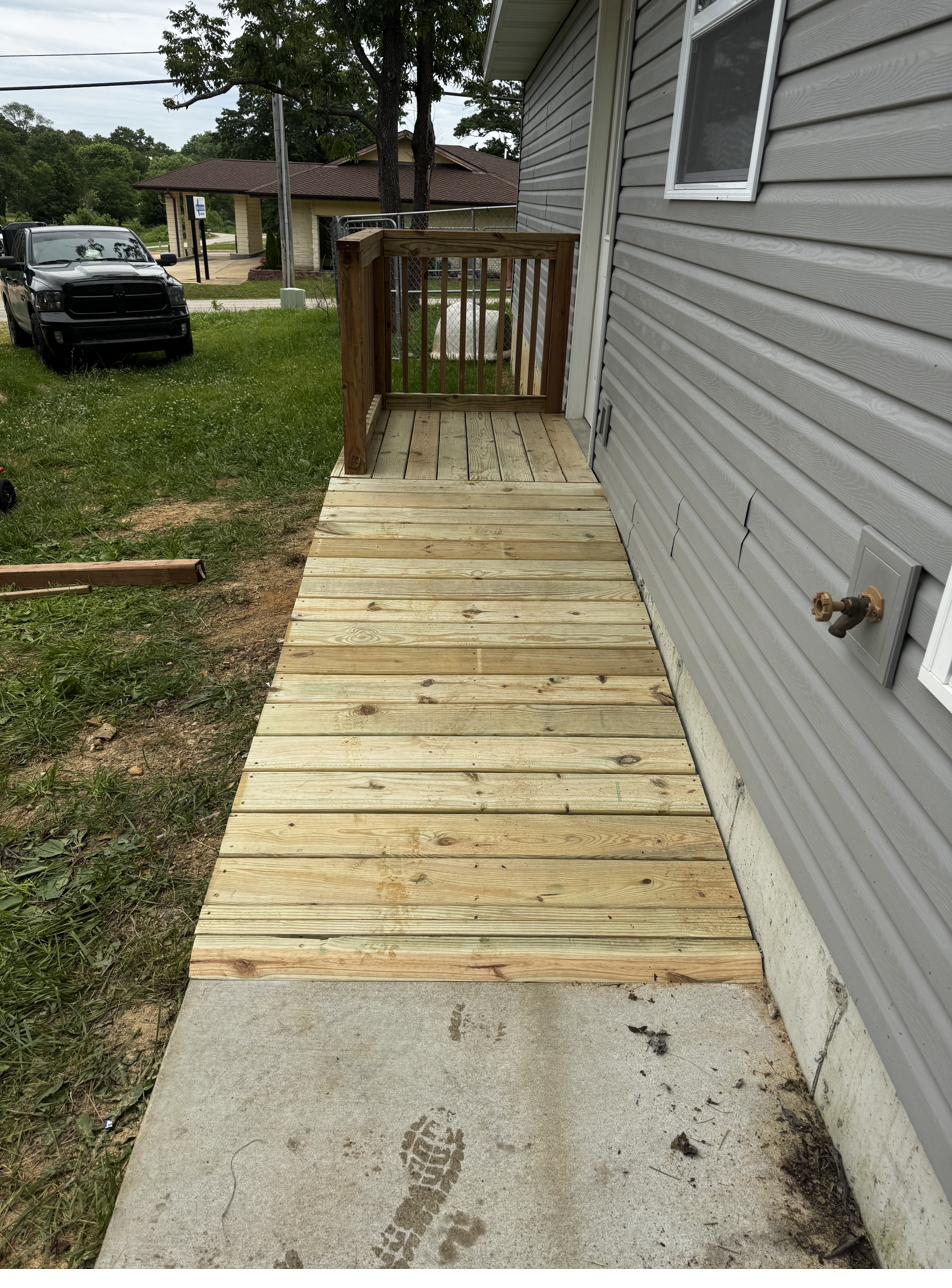 Deck walkway construction Butler County Missouri by Cheyenne Valley Construction