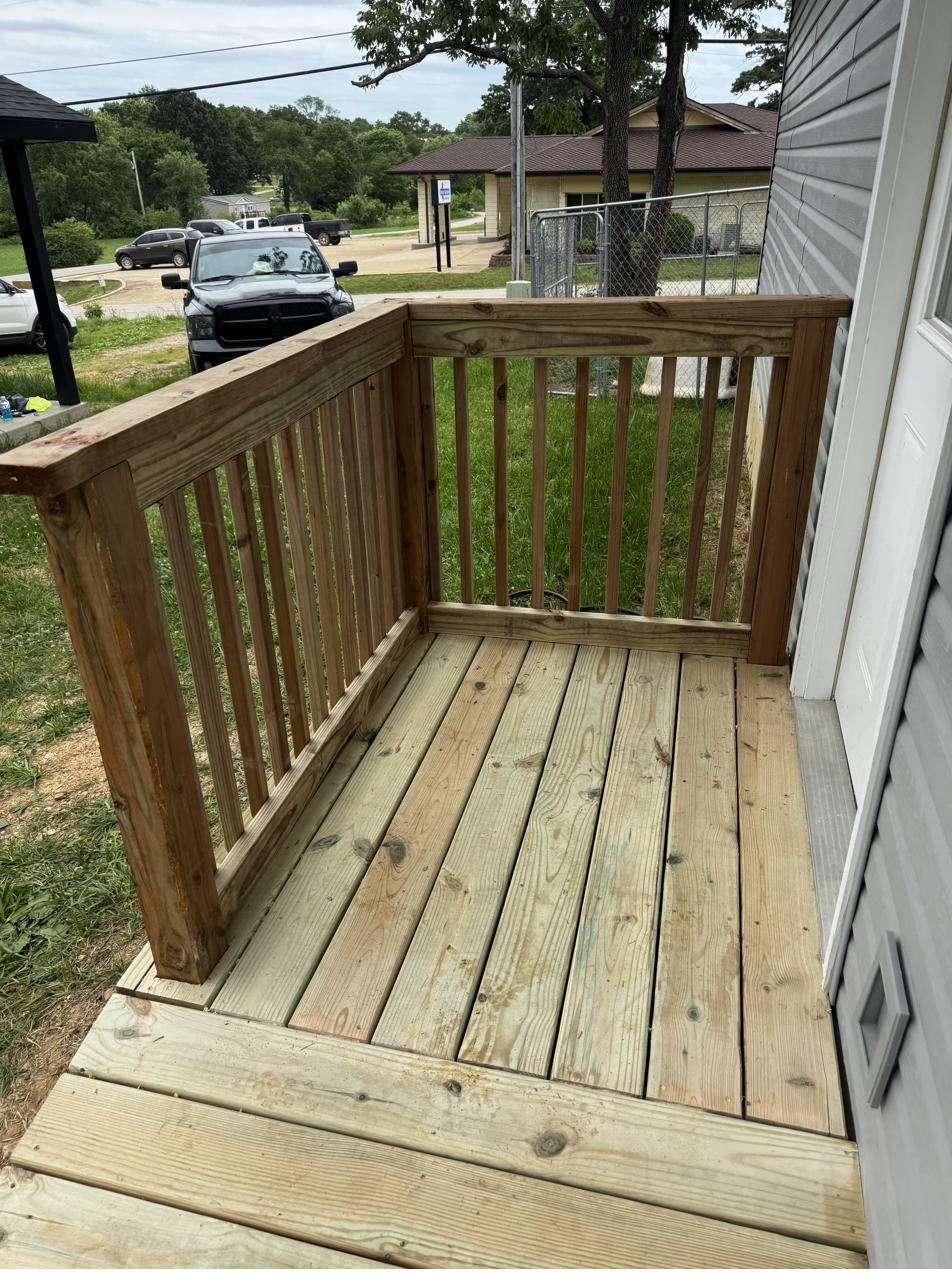 Entry deck with railing construction Poplar Bluff Missouri